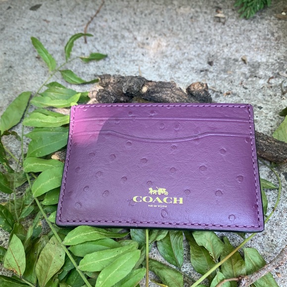 Coach Accessories - Authentic Coach Ostrich Embossed flat Card case🌺